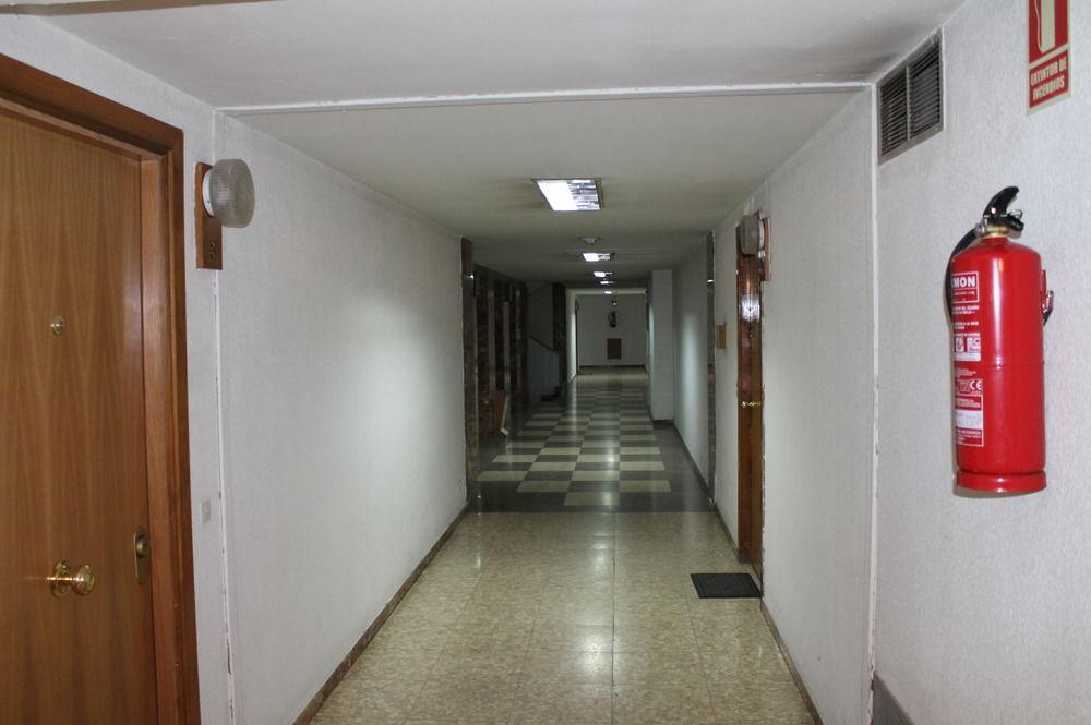 Apartamentos Rialto Madri Exterior foto