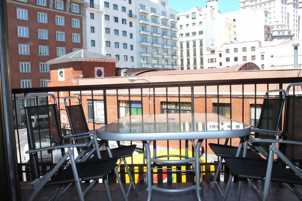 Apartamentos Rialto Madri Exterior foto